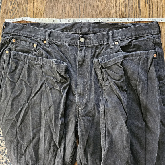 Levi's 550 Faded Black Relaxed Fit straight Leg Jeans Size Men's 46x32 - Picture 7 of 14